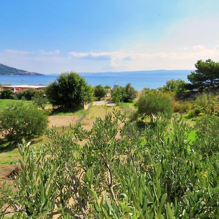 Seaside Apartment Омиш Экстерьер фото