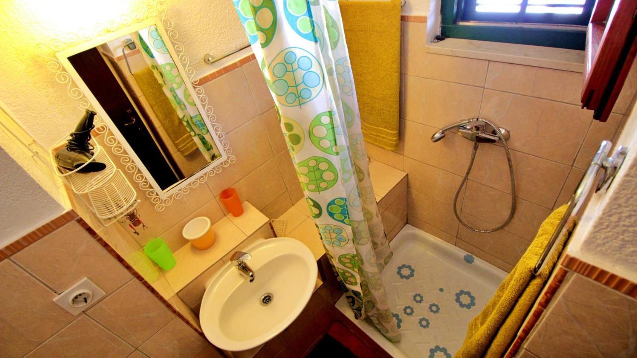Seaside Apartment Омиш Экстерьер фото